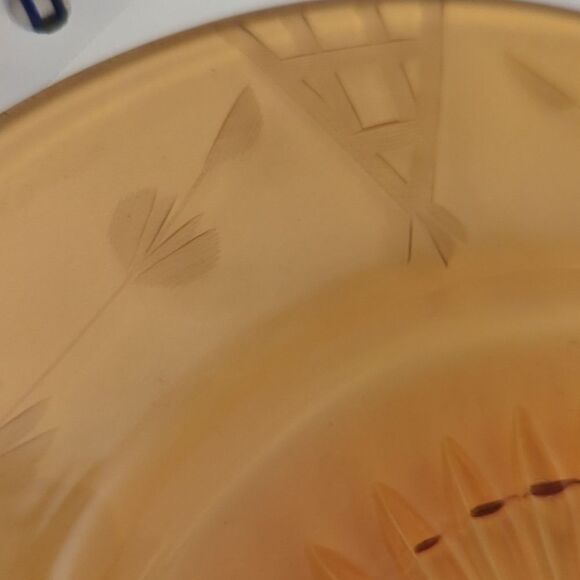 Vintage etched amber glass plate - Picture 7 of 10
